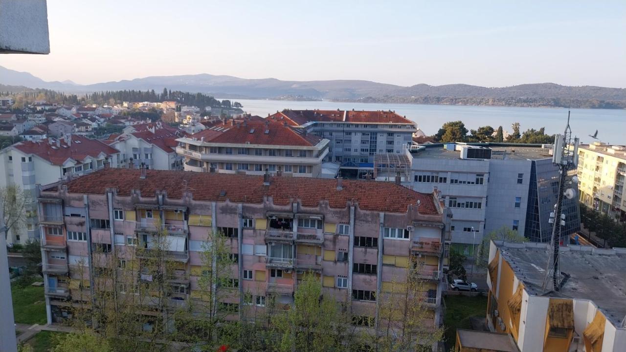 Apartman Centar Тиват Экстерьер фото
